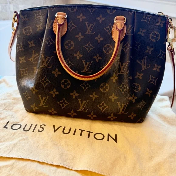Louis Vuitton Turenne PM Monogram Canvas Hand and Shoulder Bag - Picture 14 of 14